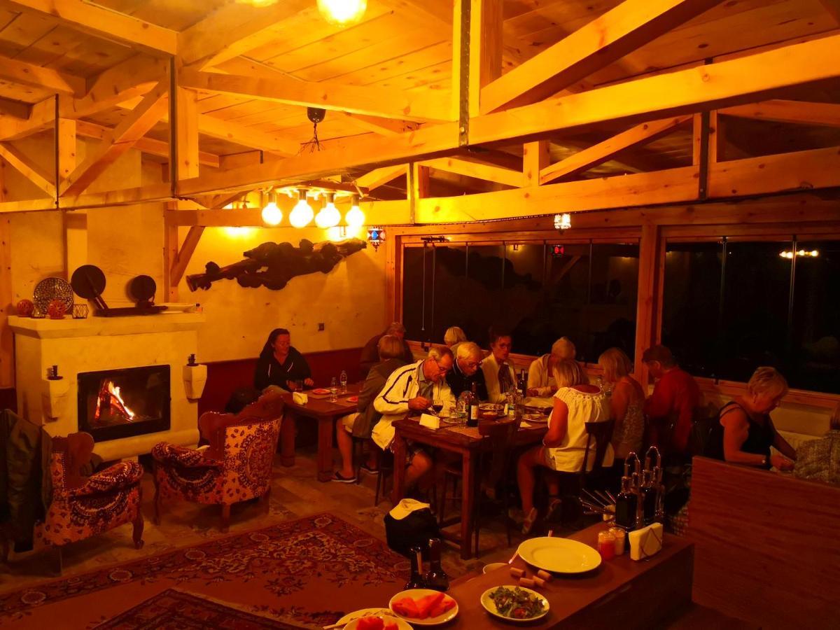 Larissa Cave Hotel Невшехир Екстериор снимка