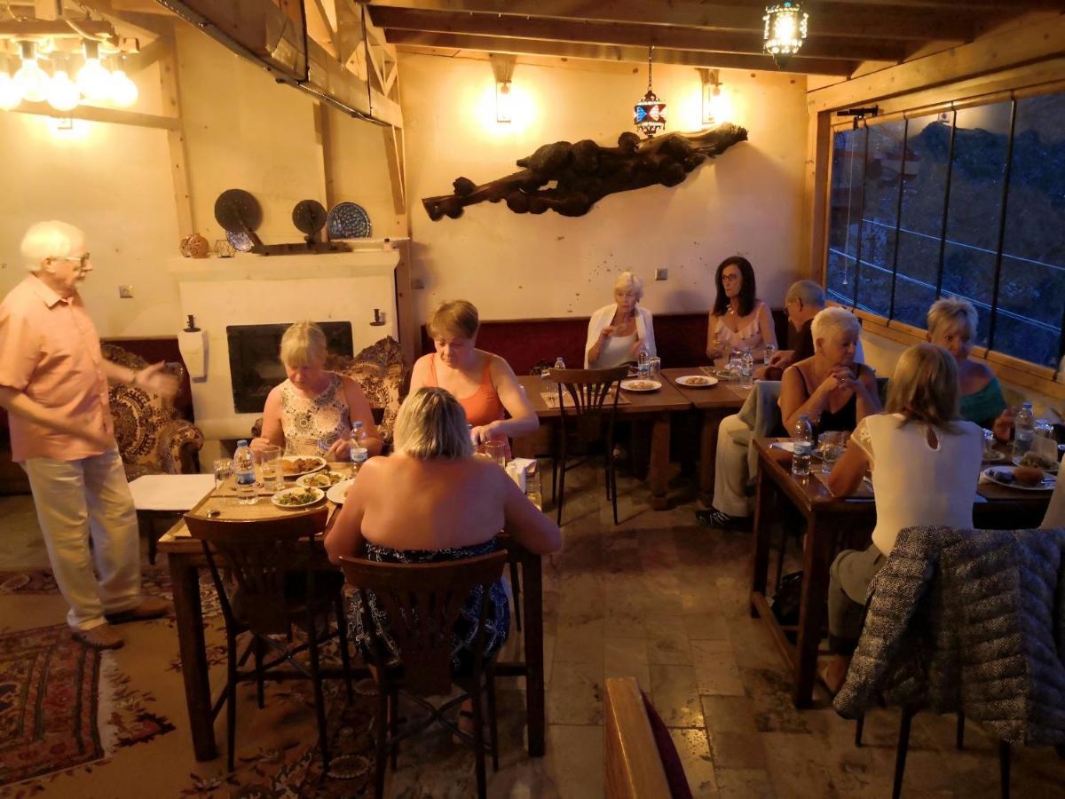 Larissa Cave Hotel Невшехир Екстериор снимка