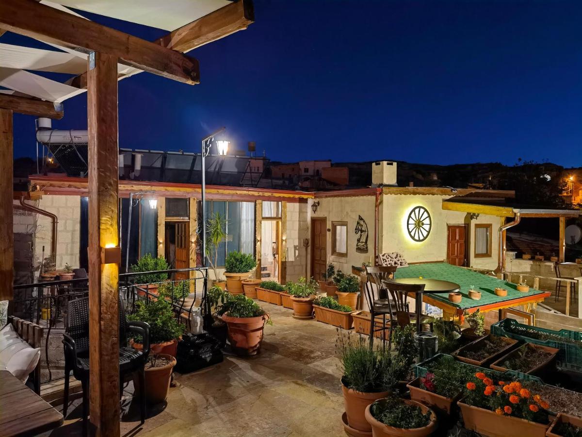 Larissa Cave Hotel Невшехир Екстериор снимка